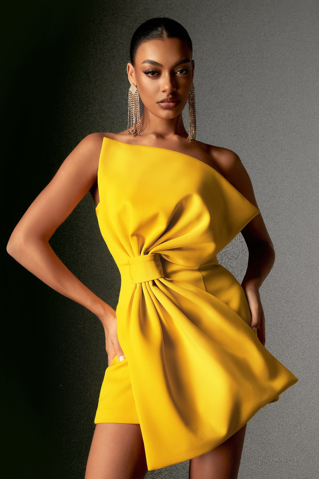 Kylie Mini Dress - Asymmetrical Silhouette - Bowknot Detailing - Strapless - High-Quality Materials - Statement Accessories
