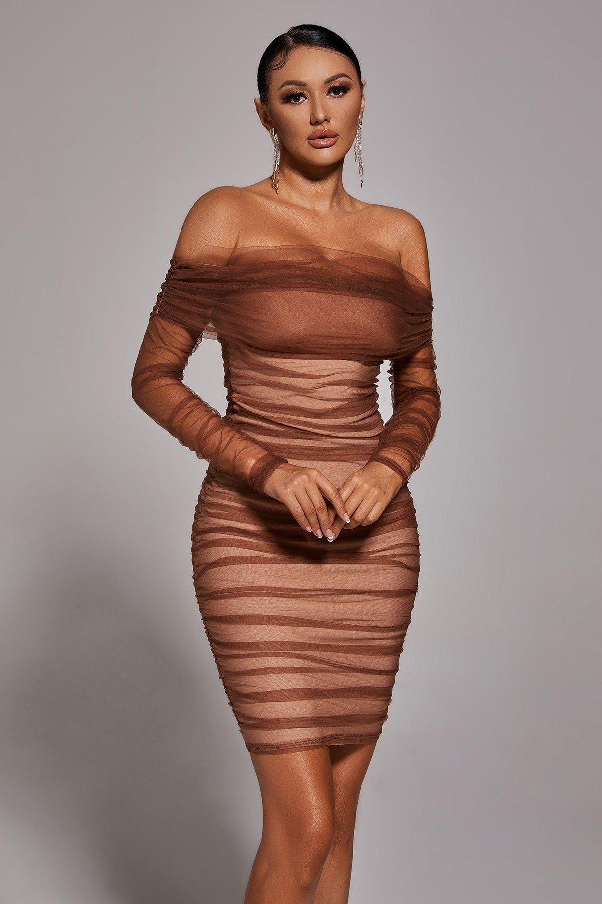 Scarlett Midi Dress - Off-The-Shoulder Neckline - Ruched Detailing - Mesh Fabric - Body-Hugging Fit