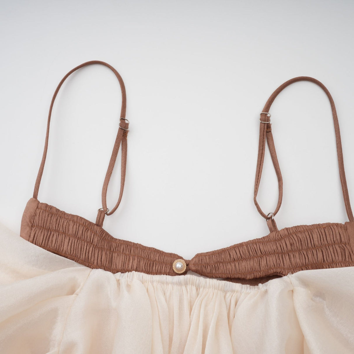 Adalgisa Mini Dress – Bell Sleeves – Pleated Design – Ruffled Trim