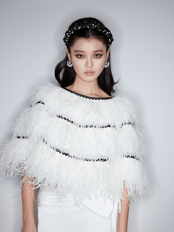 Adriana Feather - Embellished Cape - Luxurious Ostrich Feathers - Statement Design - Contrasting Trim - Relaxed Fit