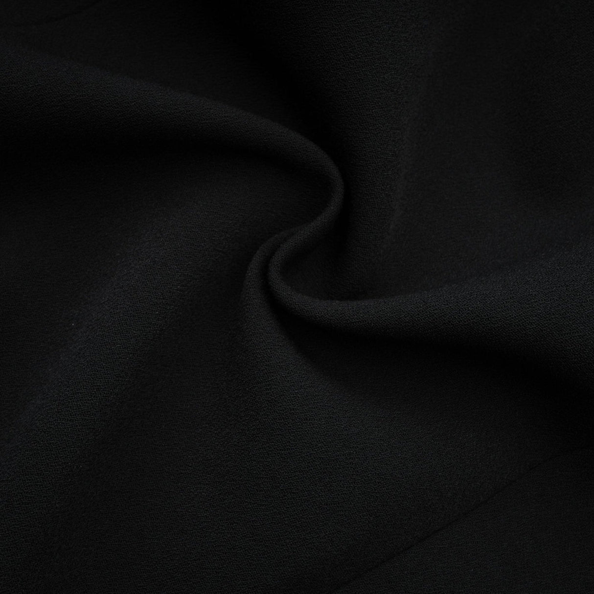 Aëlle Midi Coat - Statement Buttons - Pleated Shoulders - Lapel Collar - Tailored Fit