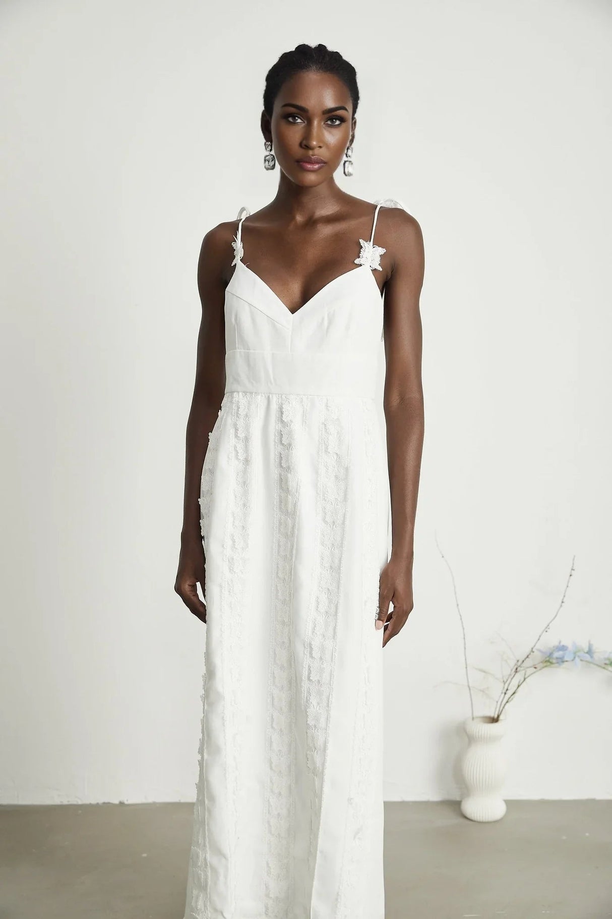 Alana Midi Dress - Sleeveless V - Neck Lace Butterfly Detail Rear Slit Zip Fastening Elegant Embroidery Stylish Length