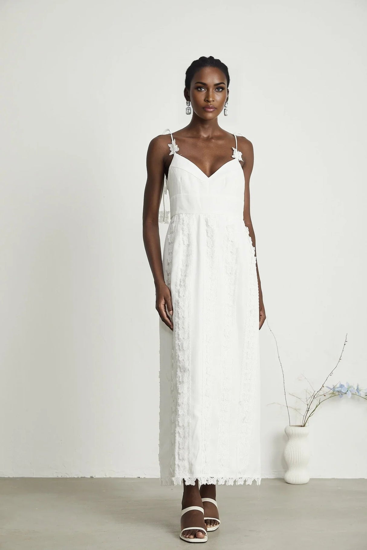 Alana Midi Dress - Sleeveless V - Neck Lace Butterfly Detail Rear Slit Zip Fastening Elegant Embroidery Stylish Length