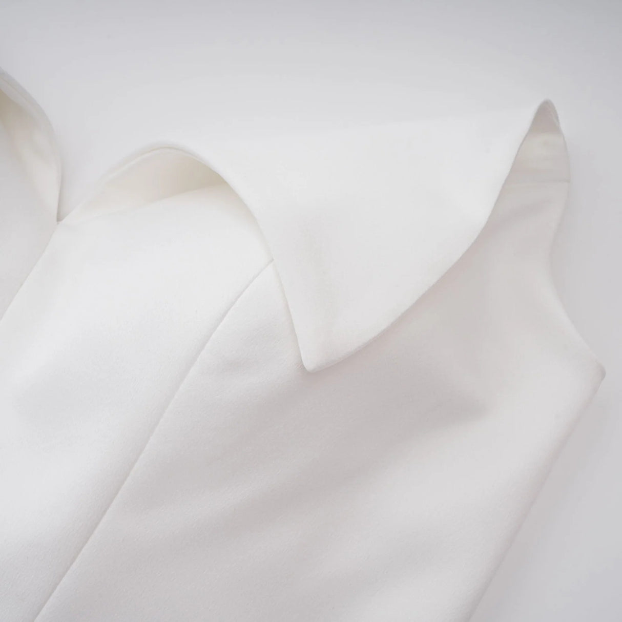 Alba White Barrel Waist Corset Maxi Dress