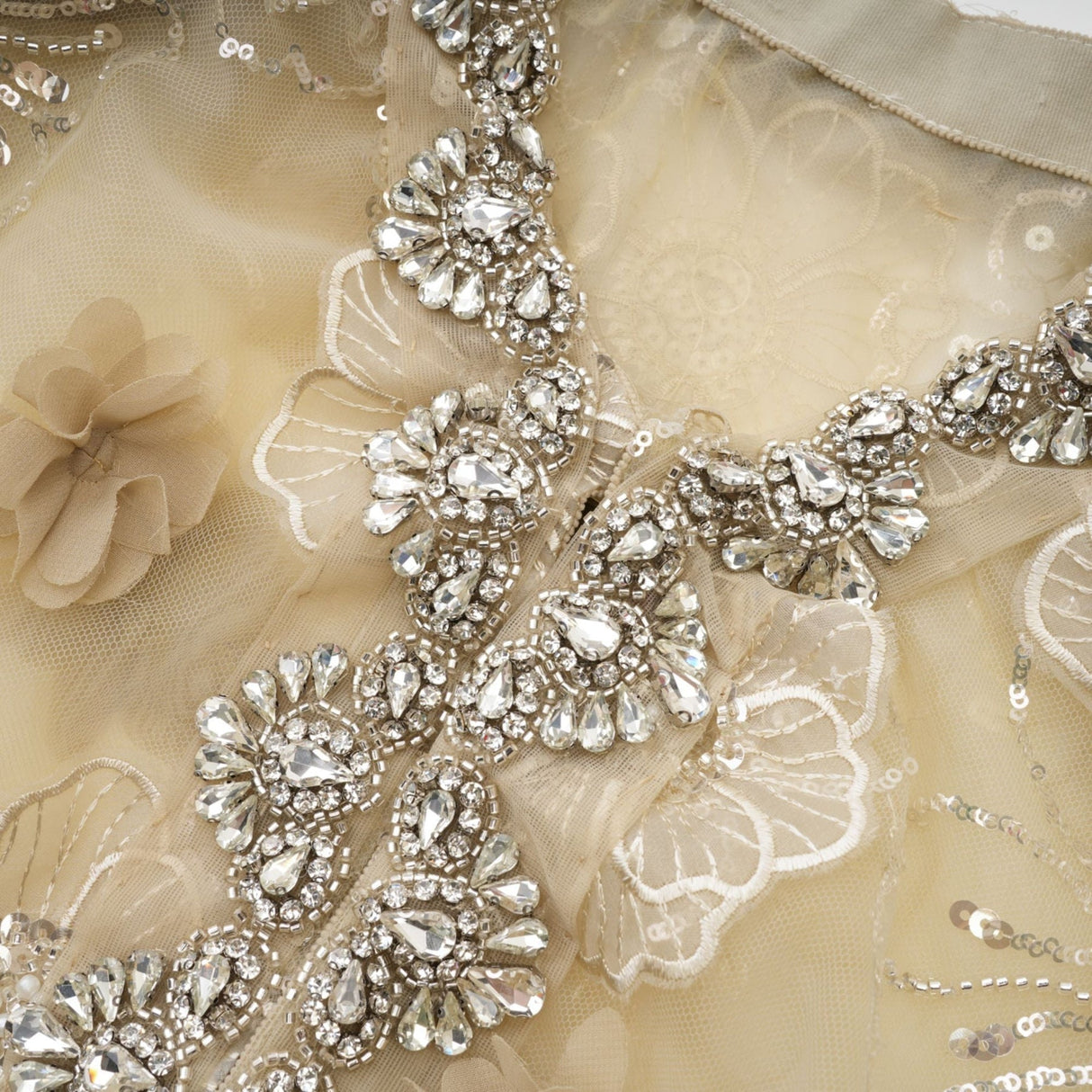 Alexa Jacket – Long sleeves – Floral appliqué – Crystal embellishment