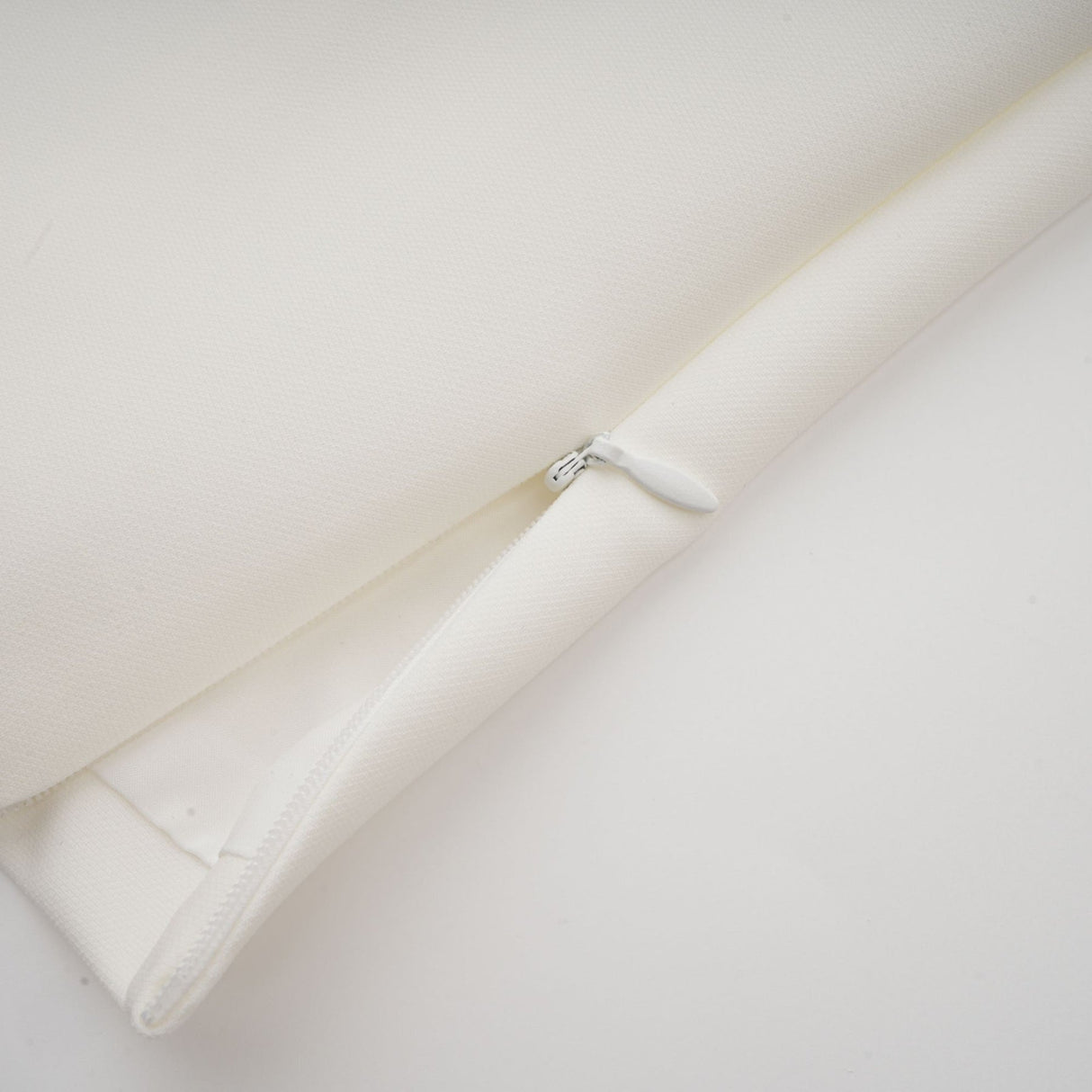 Alina Top & Skirt Set - Elegant 3D Petal Detailing - Flattering Flared Silhouette - Chic Midi Length - Stylish Rear Zip Fastening