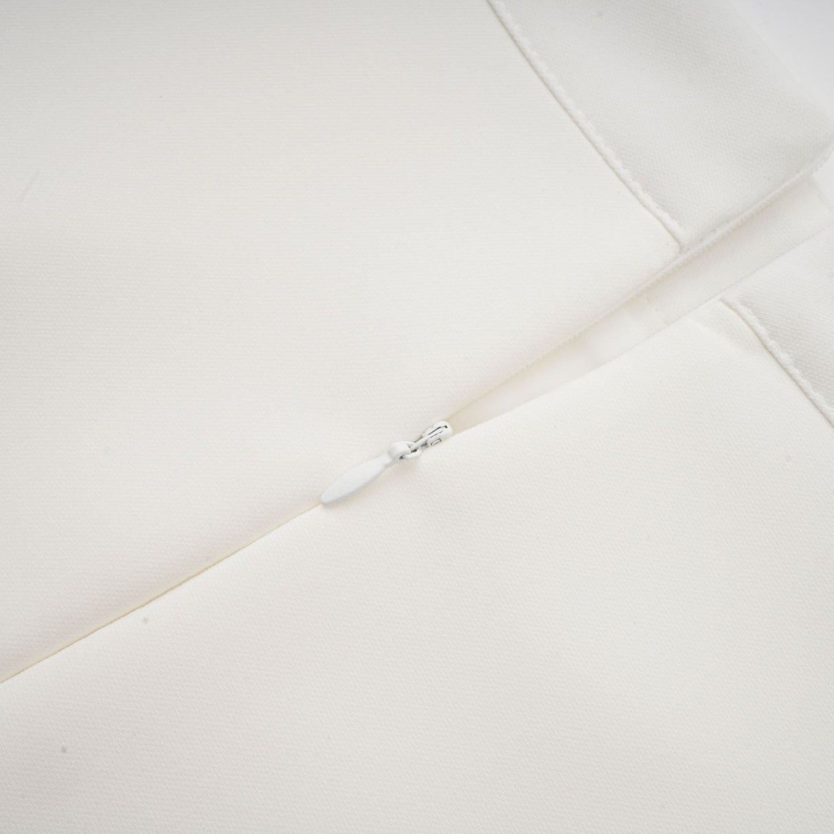 Alina Top & Skirt Set - Elegant 3D Petal Detailing - Flattering Flared Silhouette - Chic Midi Length - Stylish Rear Zip Fastening