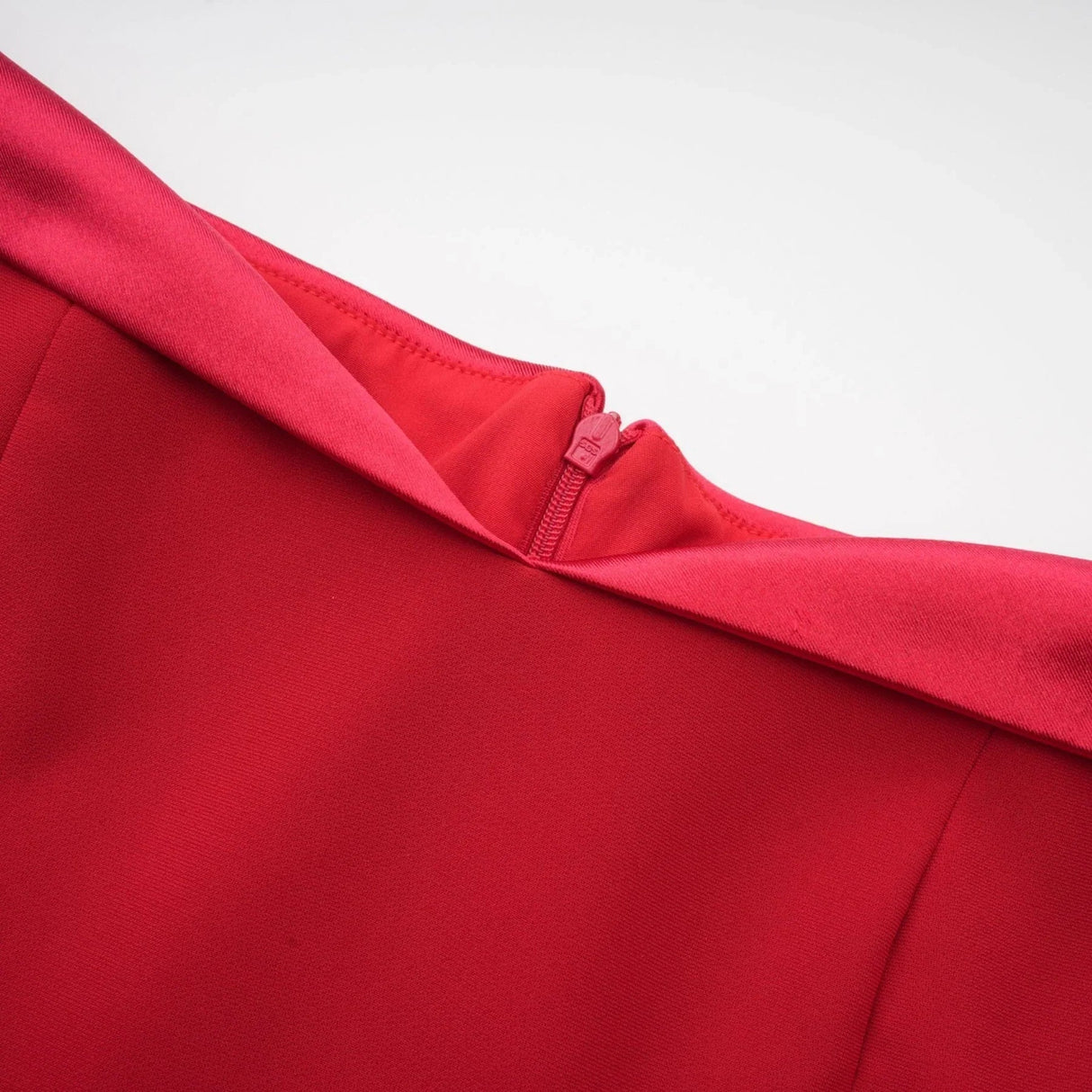 Allison Mini Dress - Strapless - Off the Shoulder - Fitted Waistline - Flared Skirt - Rear Zip Fastening