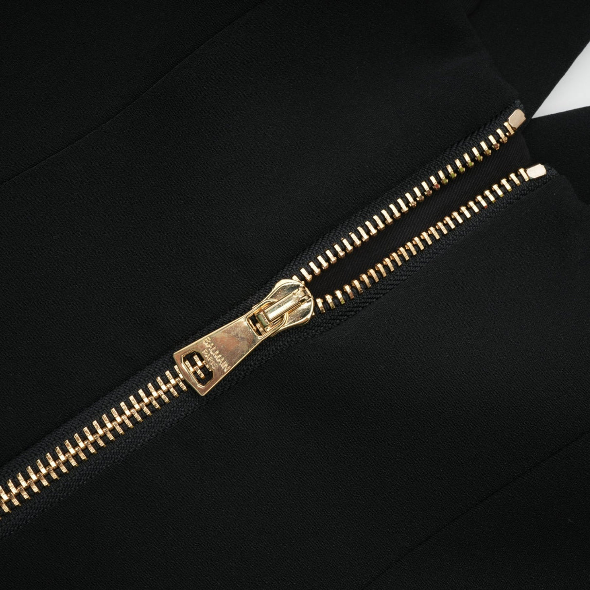 Amabile Top - Double - Breasted - halter neck - Embossed Gold Buttons - Viscose