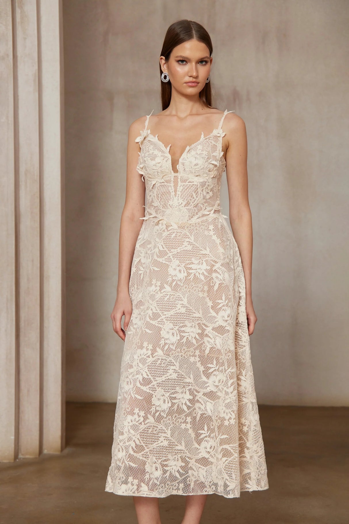 Amber White Sleeveless Floral Lace Midi Dress