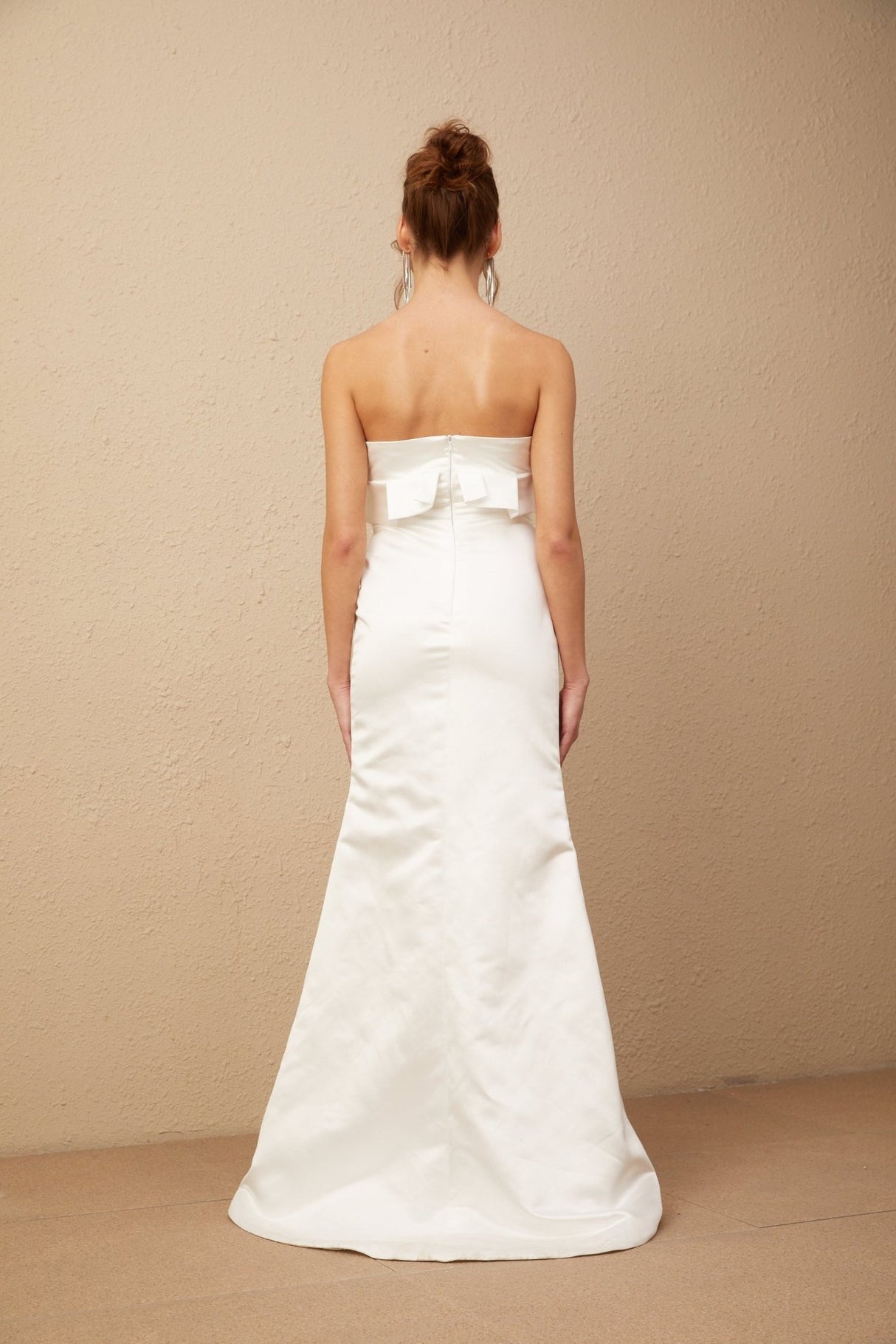 Amelia Maxi Dress - Off - the - Shoulder Design - High Slit - Floral Appliqué - Ruffle Detailing