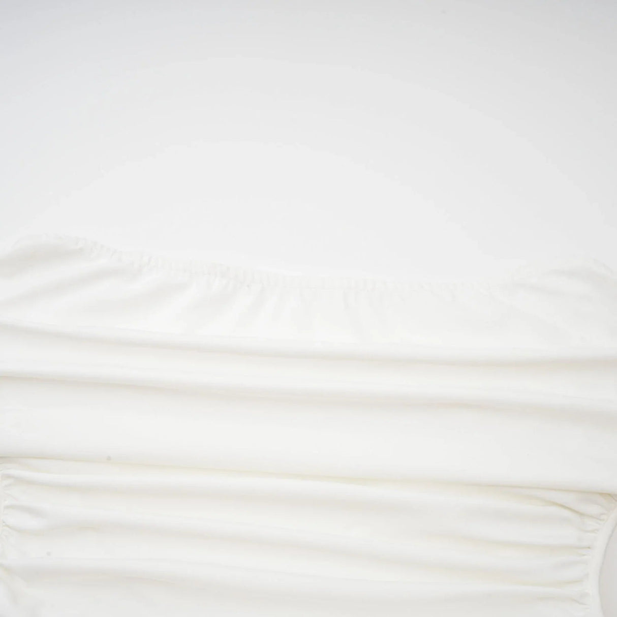 Amelina Maxi Dress - Off - The - Shoulder Design - Side Zip Fastening - Pleat Detailing - Side Slit Feature