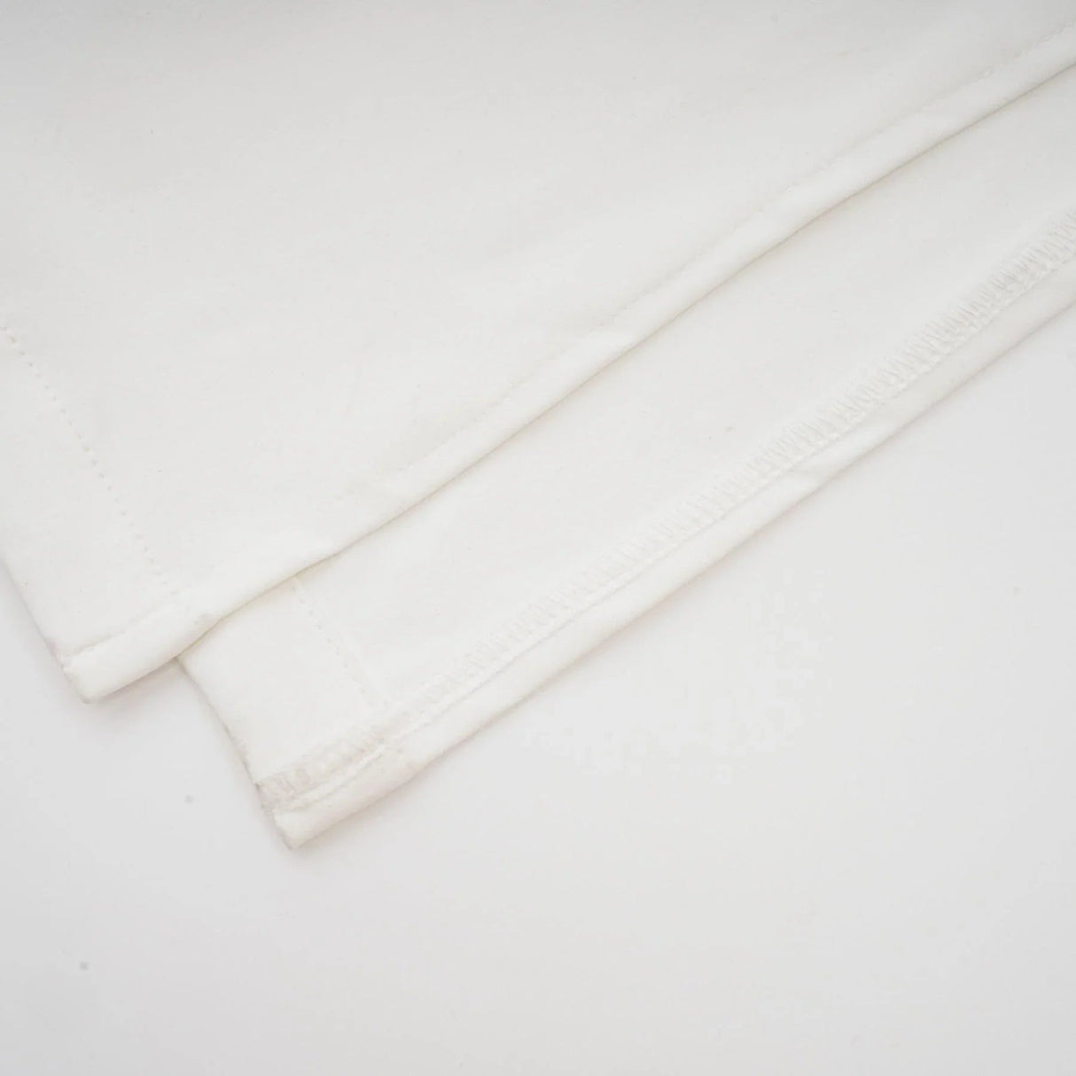 Amelina Maxi Dress - Off - The - Shoulder Design - Side Zip Fastening - Pleat Detailing - Side Slit Feature