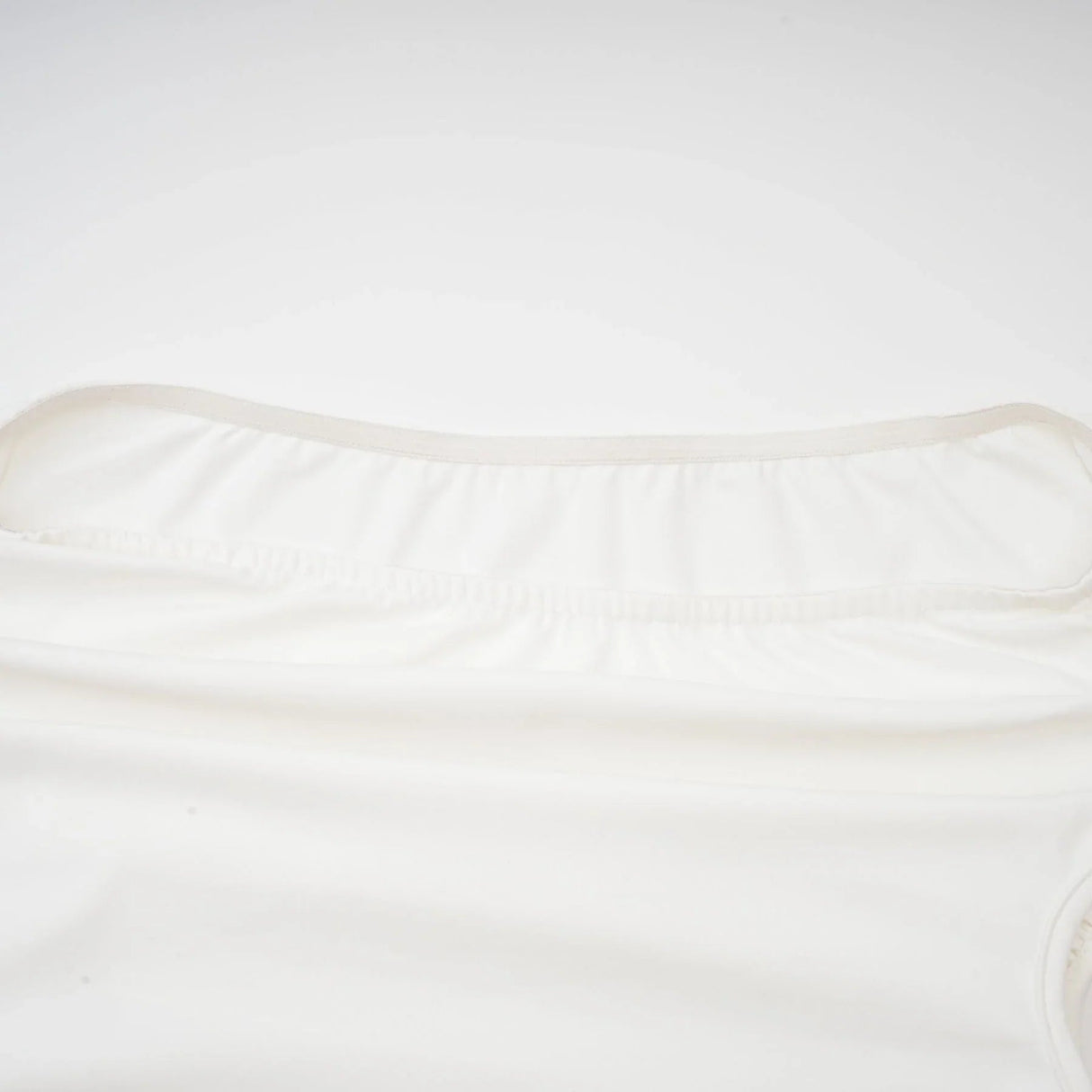 Amelina Maxi Dress - Off - The - Shoulder Design - Side Zip Fastening - Pleat Detailing - Side Slit Feature