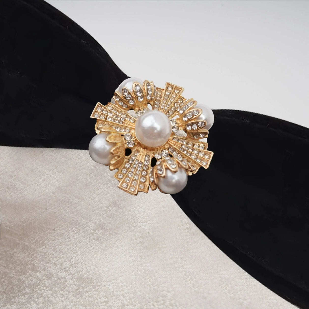 Angioletta Mini Dress - Off the Shoulder Style - Sleeveless Design - Bow Detailing - Thigh Length