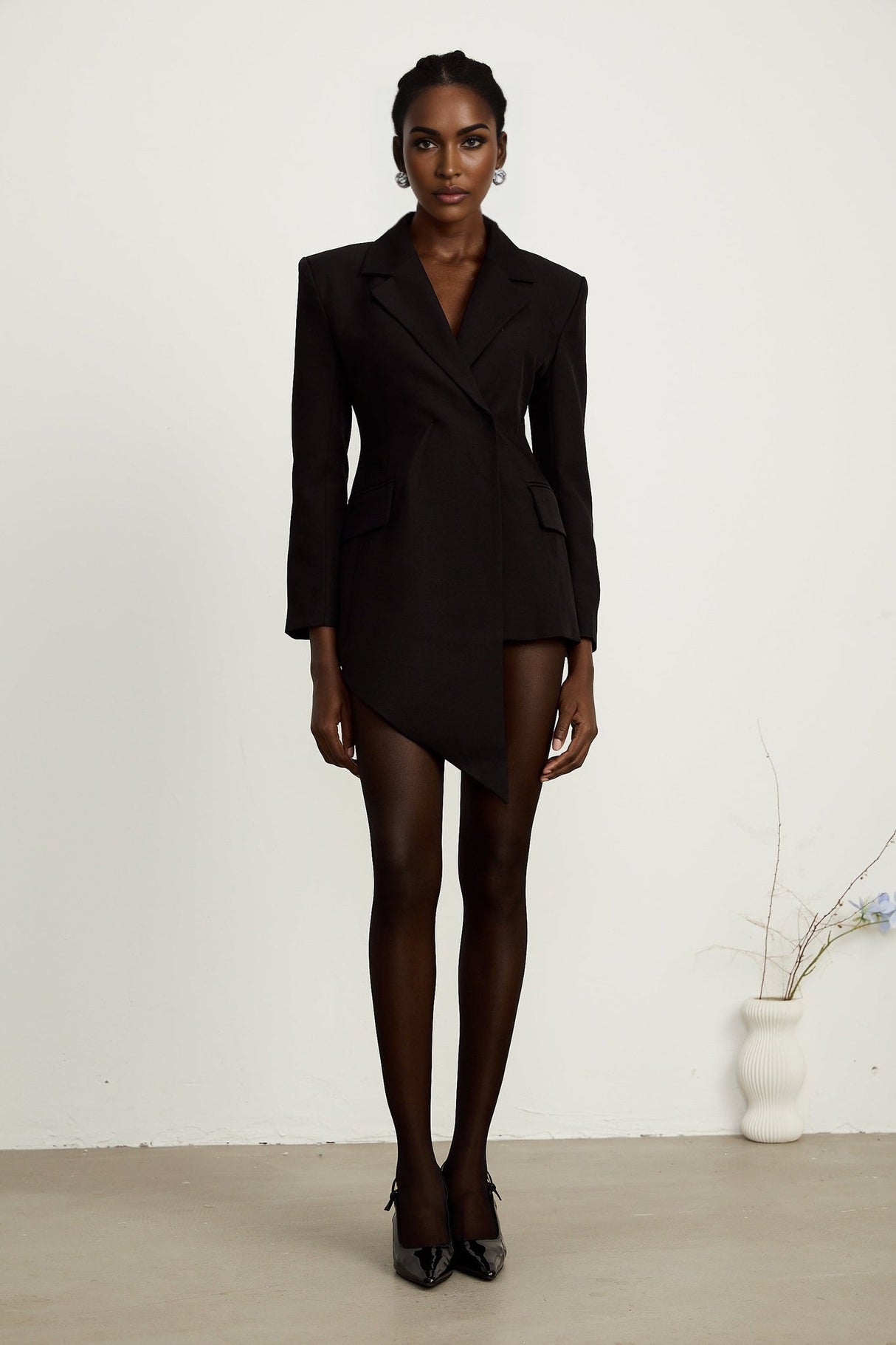 Anita Blazer - Notched Lapels - Long Sleeves - Asymmetric Hem - Cinched Waist