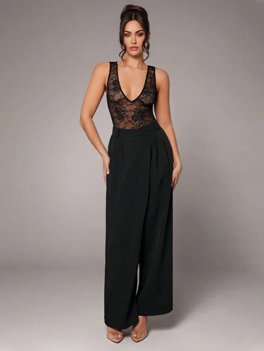 Anna Bodysuit - Medium Stretch Fabric Elasticity - Backless, Contrast Lace - Slim Fit Type - Natural Waist Line (mid Waist) - Modern Look