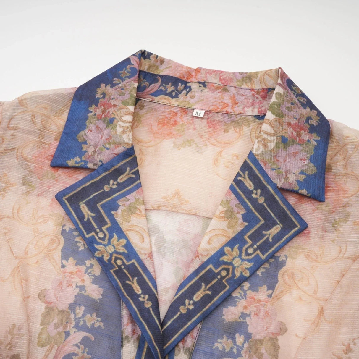 Anna Midi Dress – Long Sleeves – Lapels – Pattern Printed