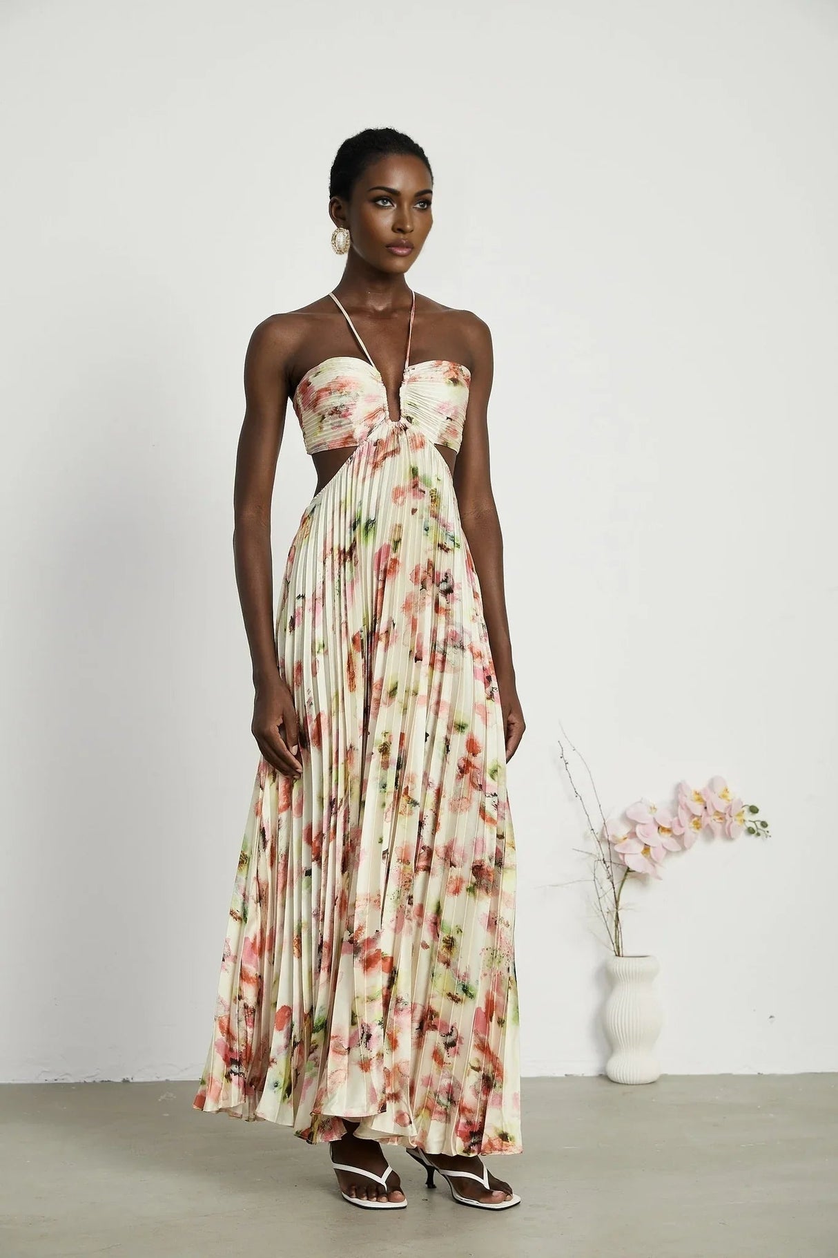 Annalee Floral Maxi Dress - Sleeveless Halter Neck - Bustier Style with Cut - out Design - Pleated with Front Button Fastening