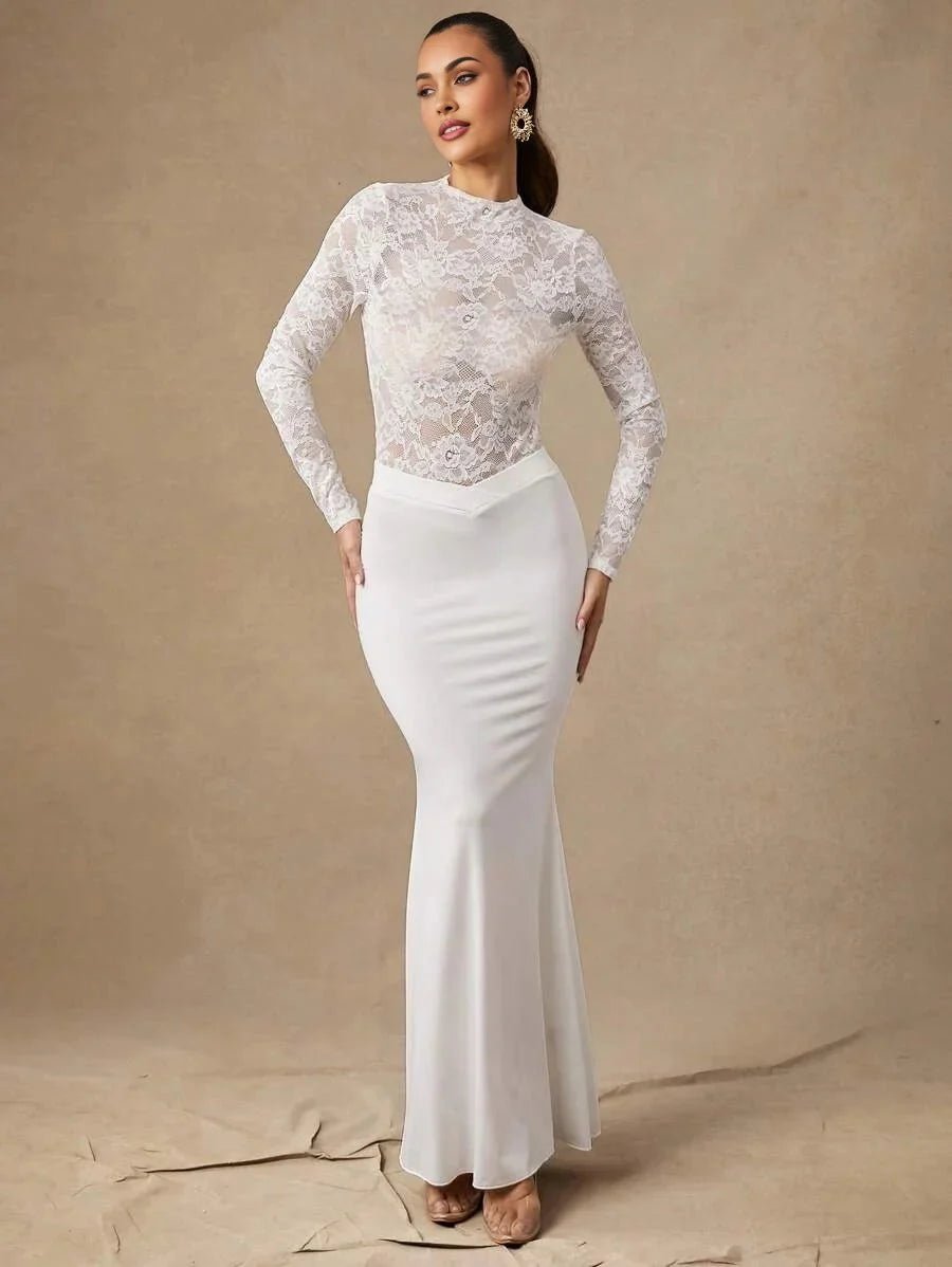 Antonietta Bodysuit - Slim Fit - Knitted Fabric - Long Sleeve Length - Medium Stretch Elasticity - Stand Collar Neckline - Natural Mid Waist Line