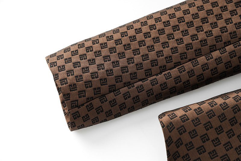 April Blazer - Tailored Double - Breasted Silhouette - Geometric Pattern - Slim Fit - Luxurious Fabric - Versatile Styling