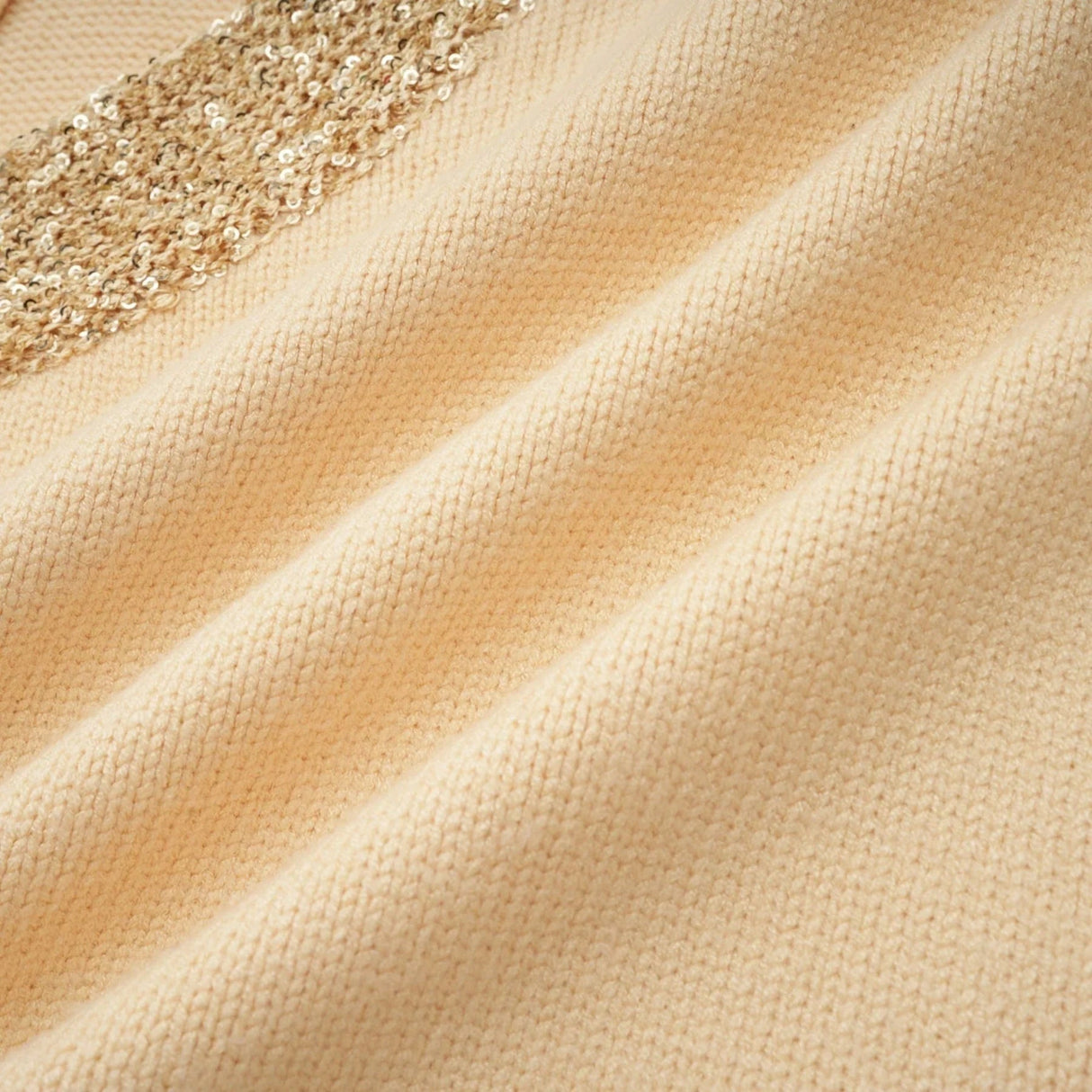 April Vest Top - U - neckline - Sleeveless - Sequined Embellishment