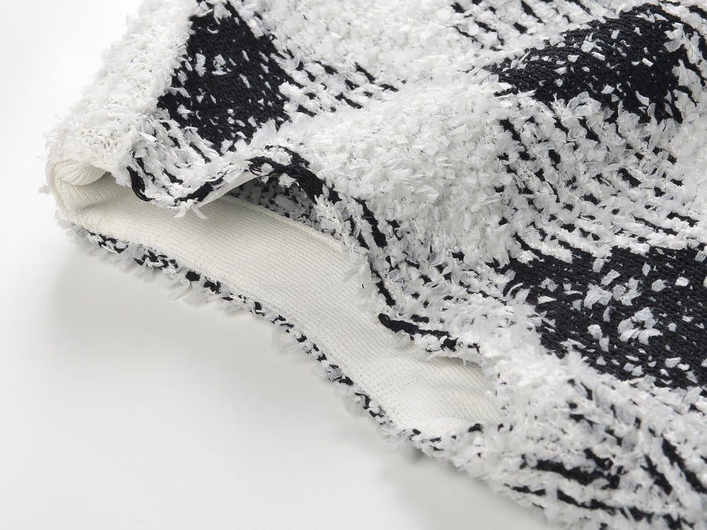 Argyle Dress - Fitted Bodycon Silhouette - Argyle Pattern With Pockets - Tailored Fit - Vintage Elegant Styling - Golden Button Accents