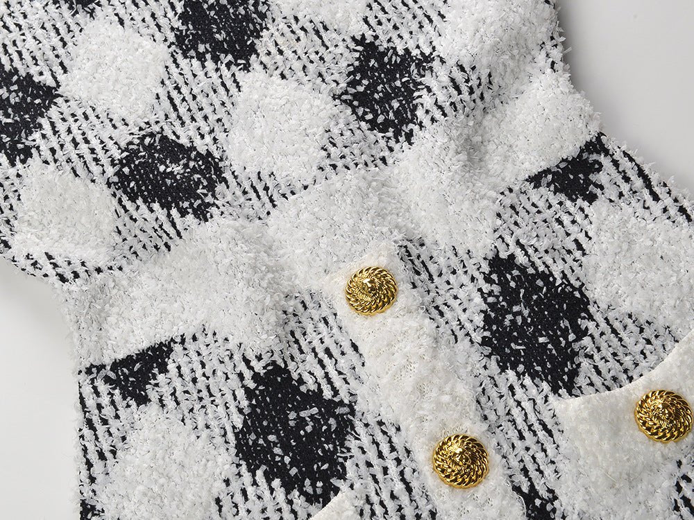 Argyle Dress - Fitted Bodycon Silhouette - Argyle Pattern With Pockets - Tailored Fit - Vintage Elegant Styling - Golden Button Accents