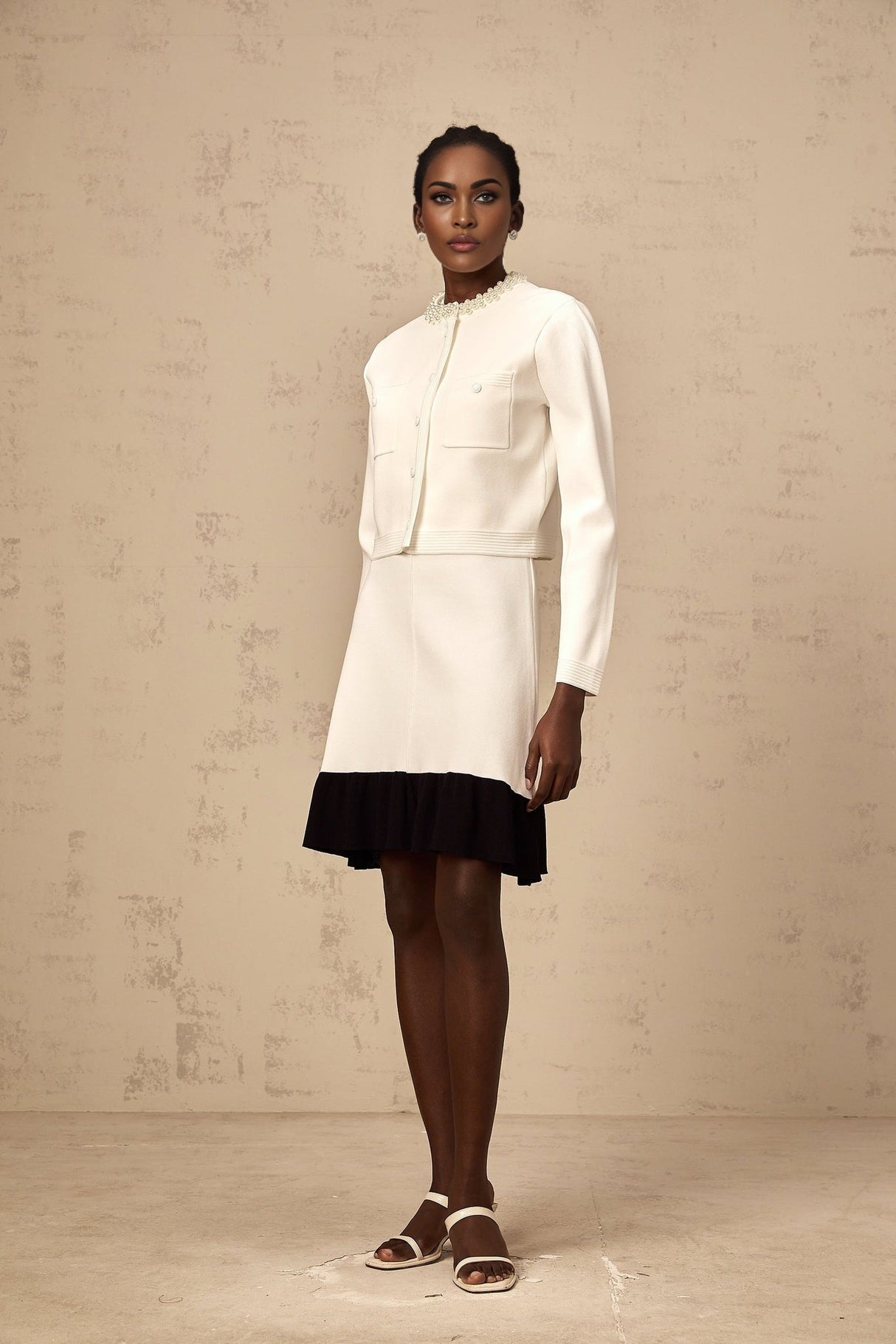 Artemide Cardigan - Round Neck - Long Sleeves - Knitted Construction - Faux - Pearl Embellishment - Button Fastening