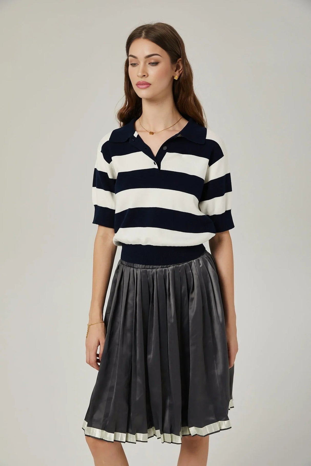 Aubrey Skirt - Color - blocked design - Pleated style - Elastic waistband - Knee length