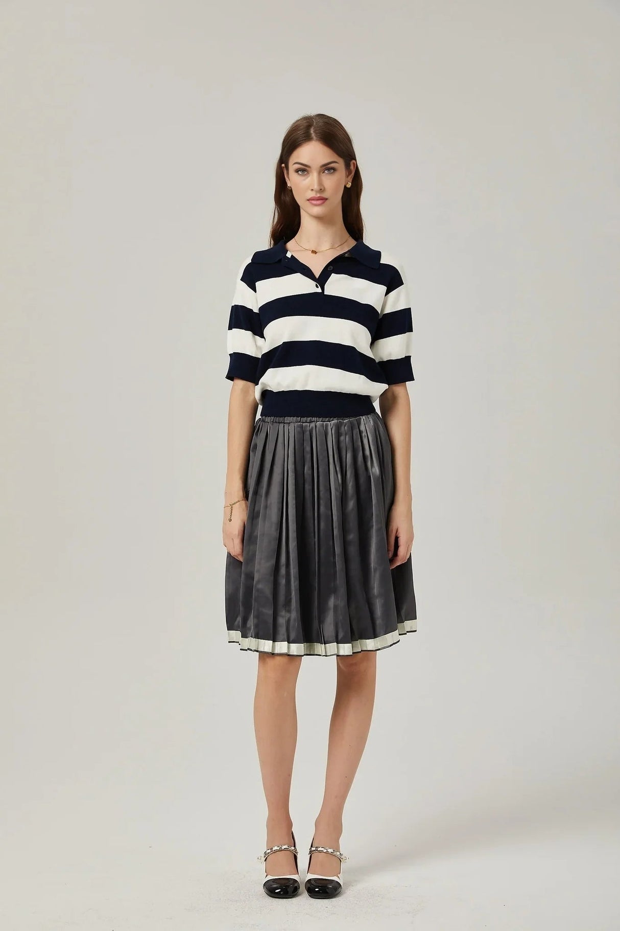 Aubrey Skirt - Color - blocked design - Pleated style - Elastic waistband - Knee length
