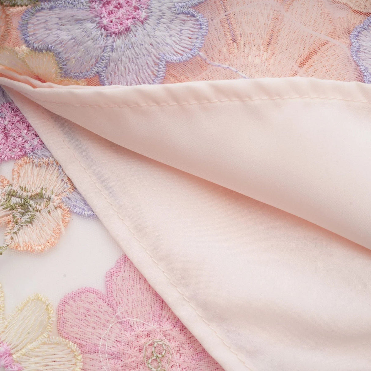 Aurora Top & Skirt Set - Embroidered Detailing - 3D Petal Design - Sleeveless - High Waist - Rear Zip Fastening