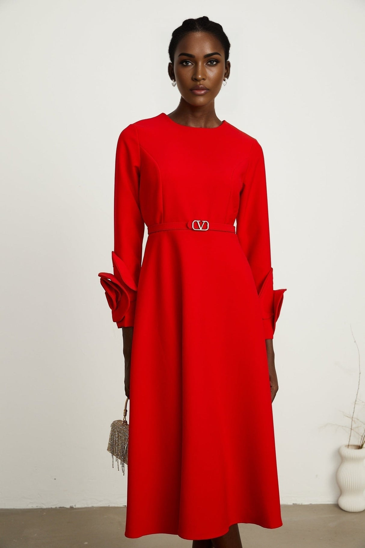 Autumn Long Dress - Round Neck - Floral Appliqué - Flared Skirt - Rear Zip Fastening