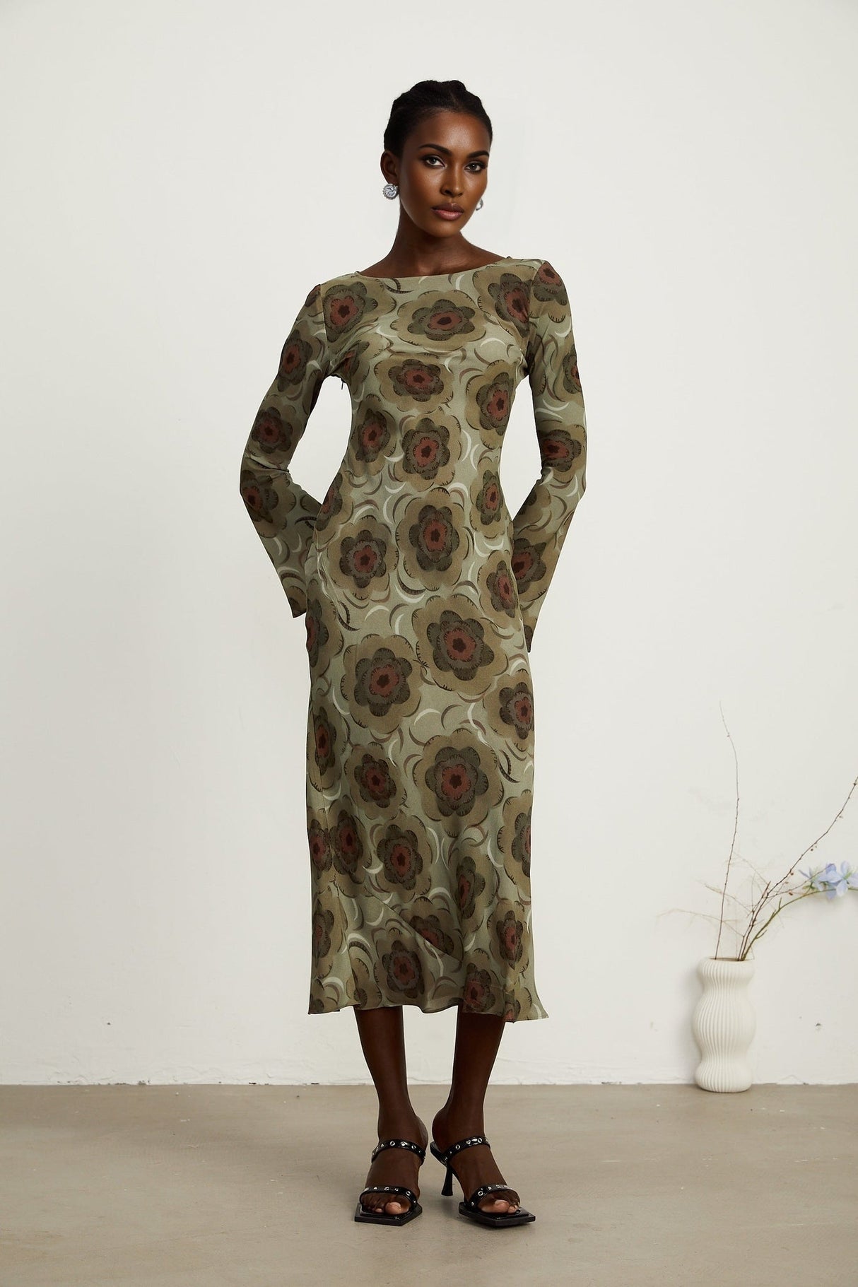 Autumn Midi Dress - Flirty Flared Sleeves - Elegant Flower Motif - Stretchy Comfort - Chic Slip - On Style - Versatile Midi Lengt