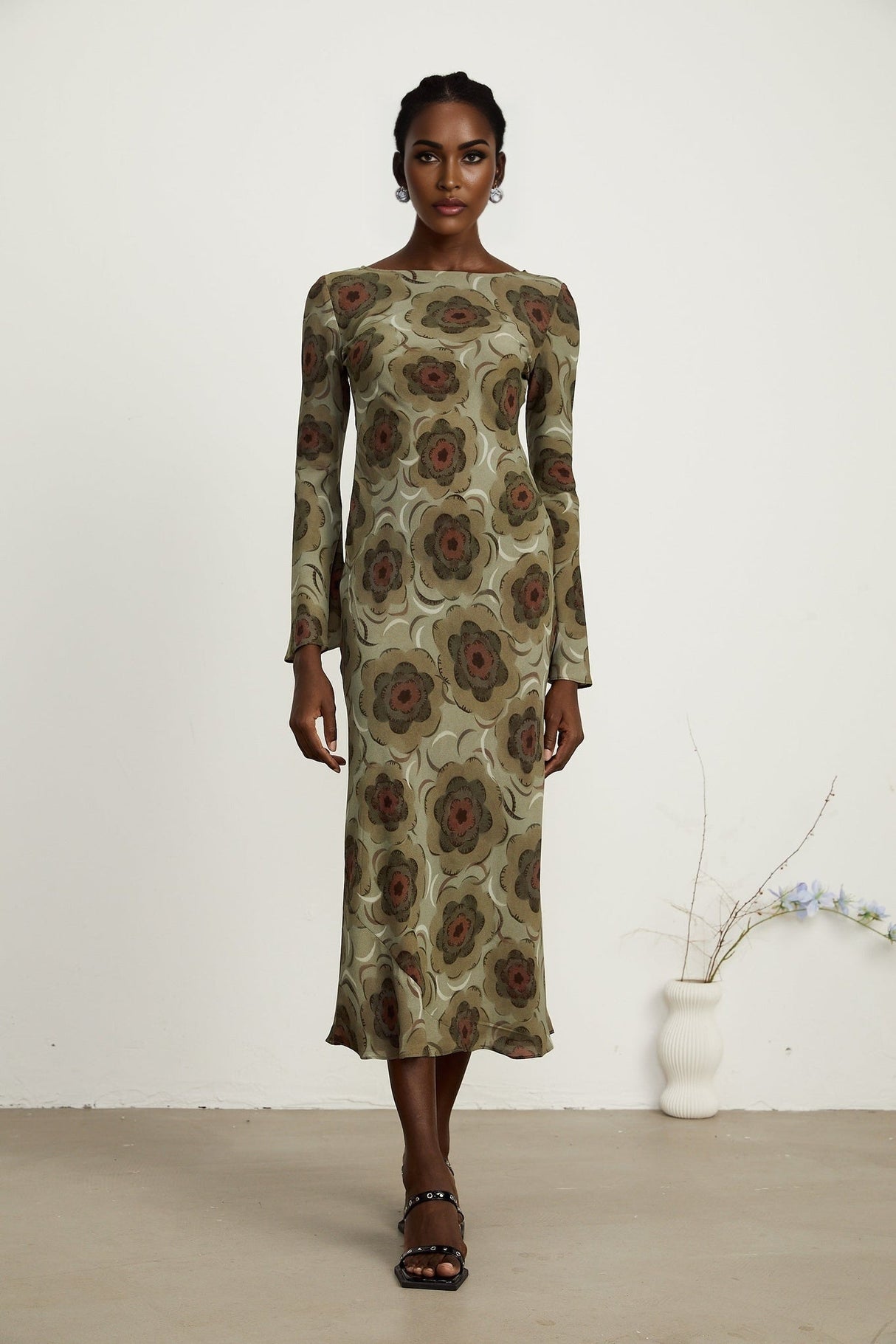 Autumn Midi Dress - Flirty Flared Sleeves - Elegant Flower Motif - Stretchy Comfort - Chic Slip - On Style - Versatile Midi Lengt