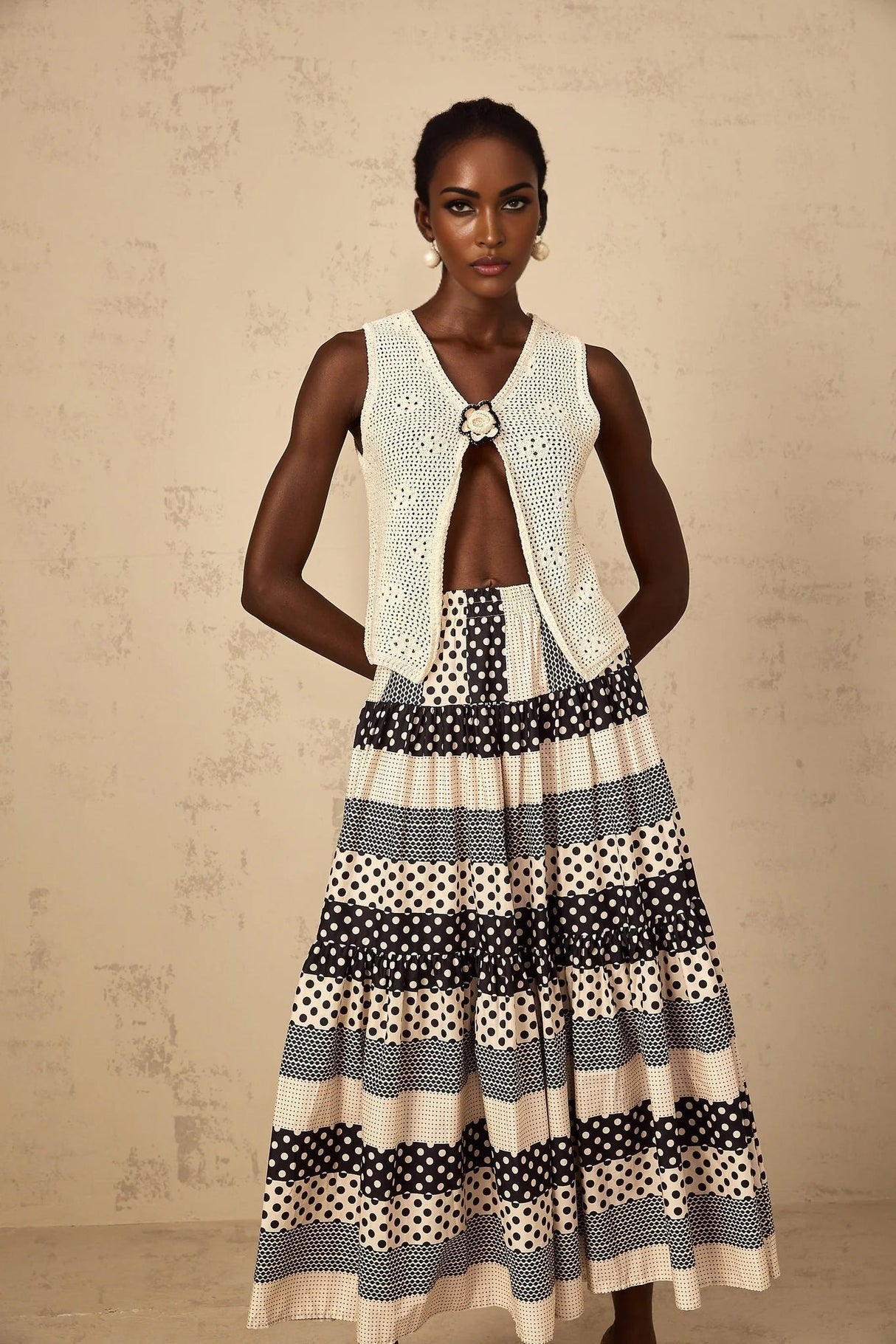 Bailey Top Crochet - Knit Flower - Pin Detail & Clasp Fastening