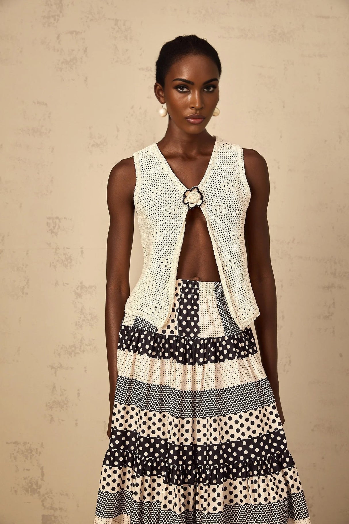 Bailey Top Crochet - Knit Flower - Pin Detail & Clasp Fastening