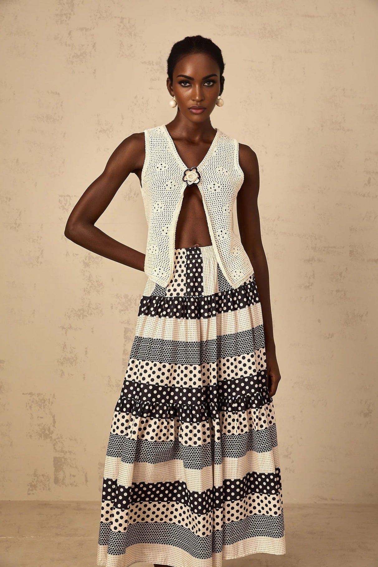 Bailey Top Crochet - Knit Flower - Pin Detail & Clasp Fastening