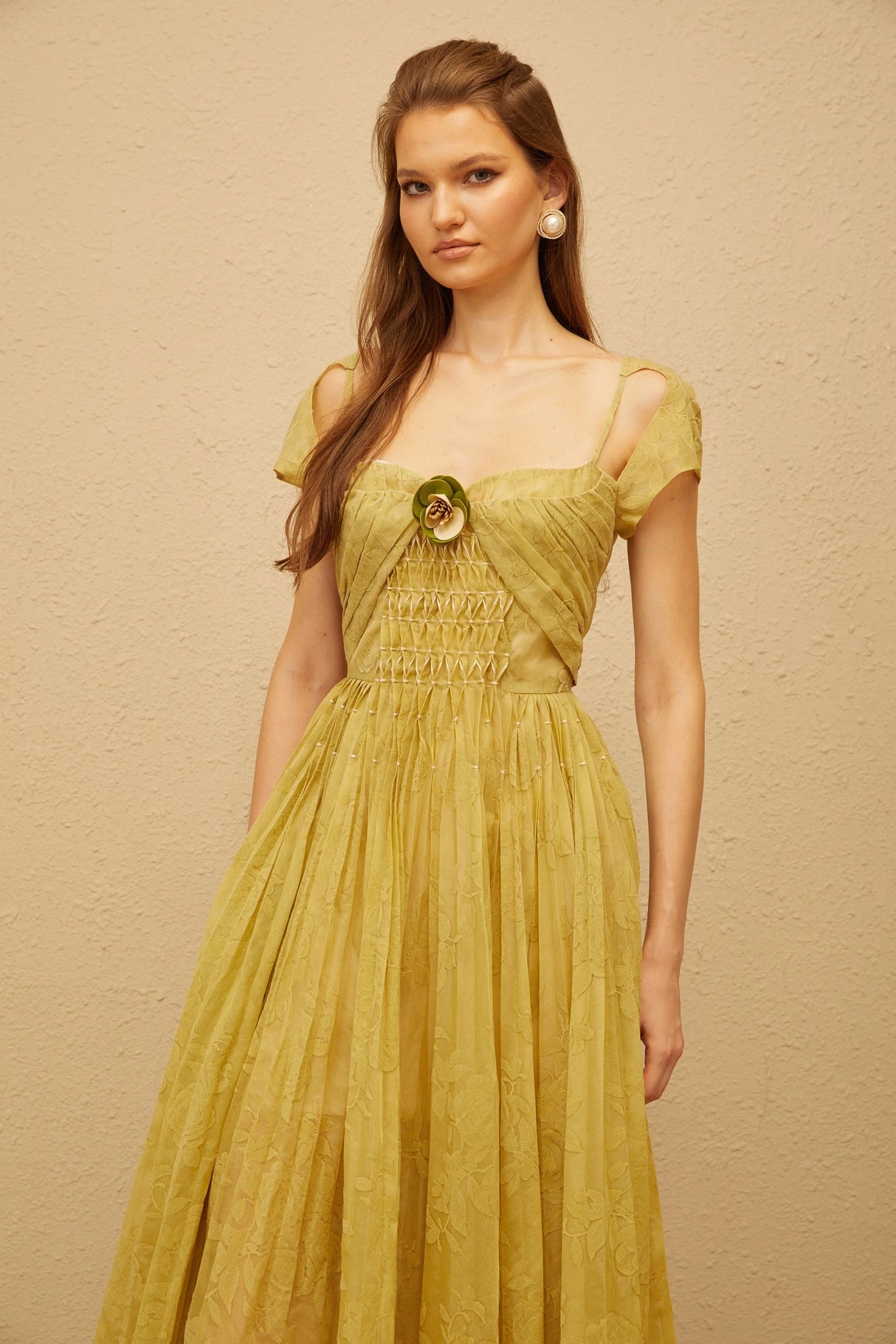 Béryl Green Floral Jacquard Midi Dress