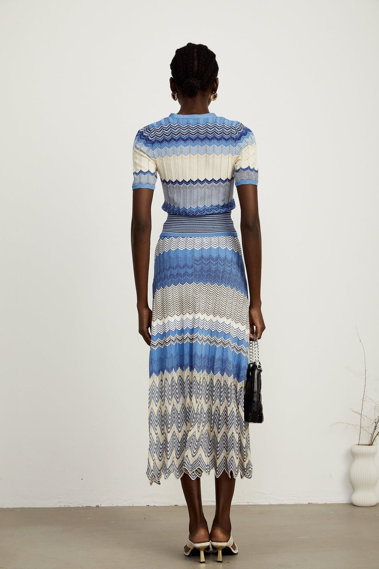 Bianca Skirt & Top Set - Ribbed Knit - Zigzag Woven Design - V - Neck - Button Fastening