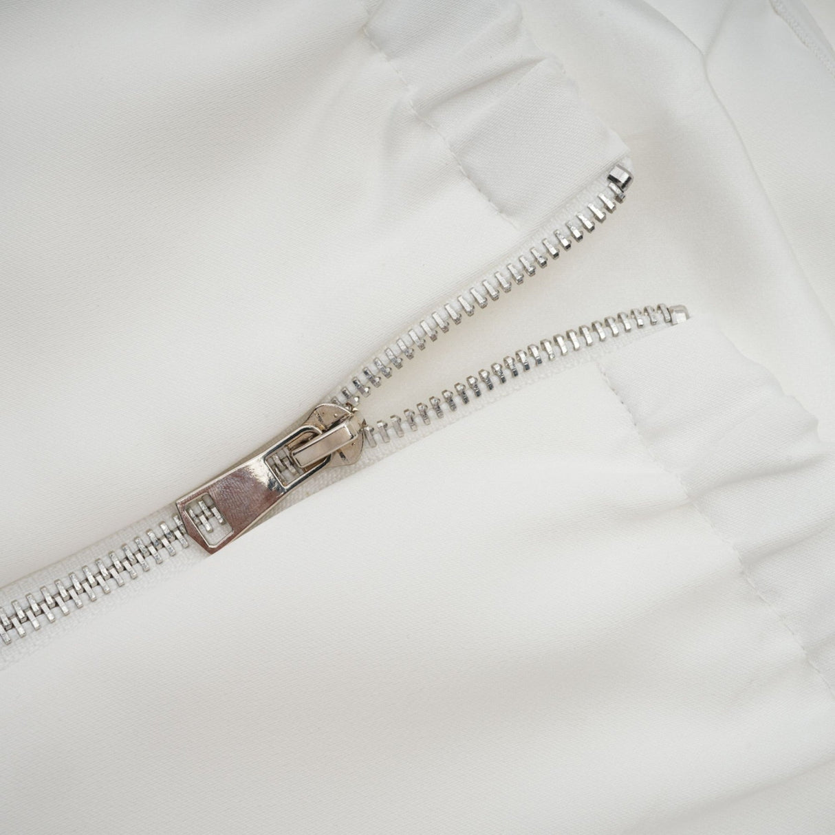 Bianchina Floral Top - Sleeveless Off the Shoulder with Floral Appliqu Crystal Embellishment Trendy Cropped