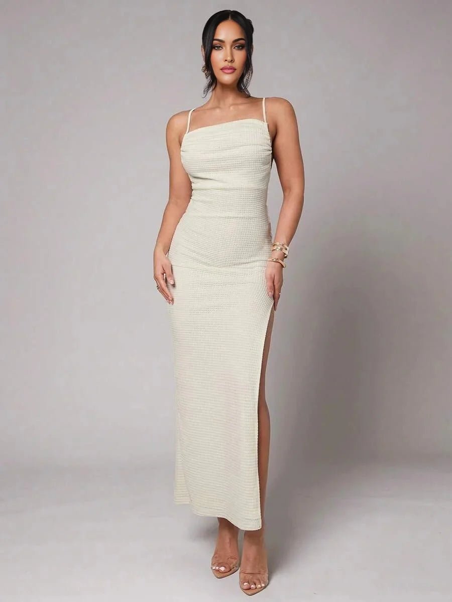 Brenna Maxi Dress - Slim Fit - Midi Waist - Sleeveless - Medium Stretch Knitted Fabric - Neckline Spaghetti Strap - Pencil Hem Shape