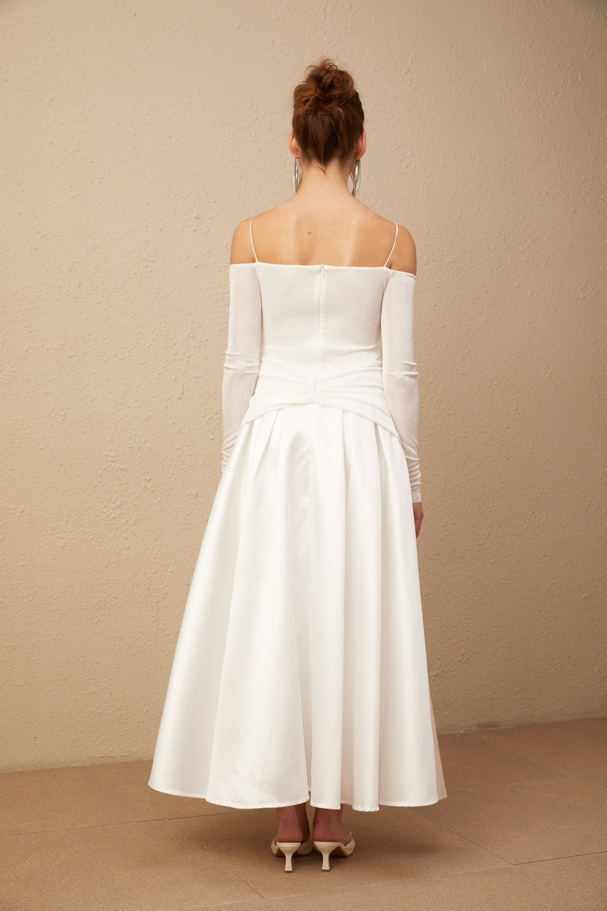 Brynn Maxi Dress - Off the Shoulder - Long Sleeves - Spaghetti Straps - Pleated Detailing - Gold - Tone Hardware