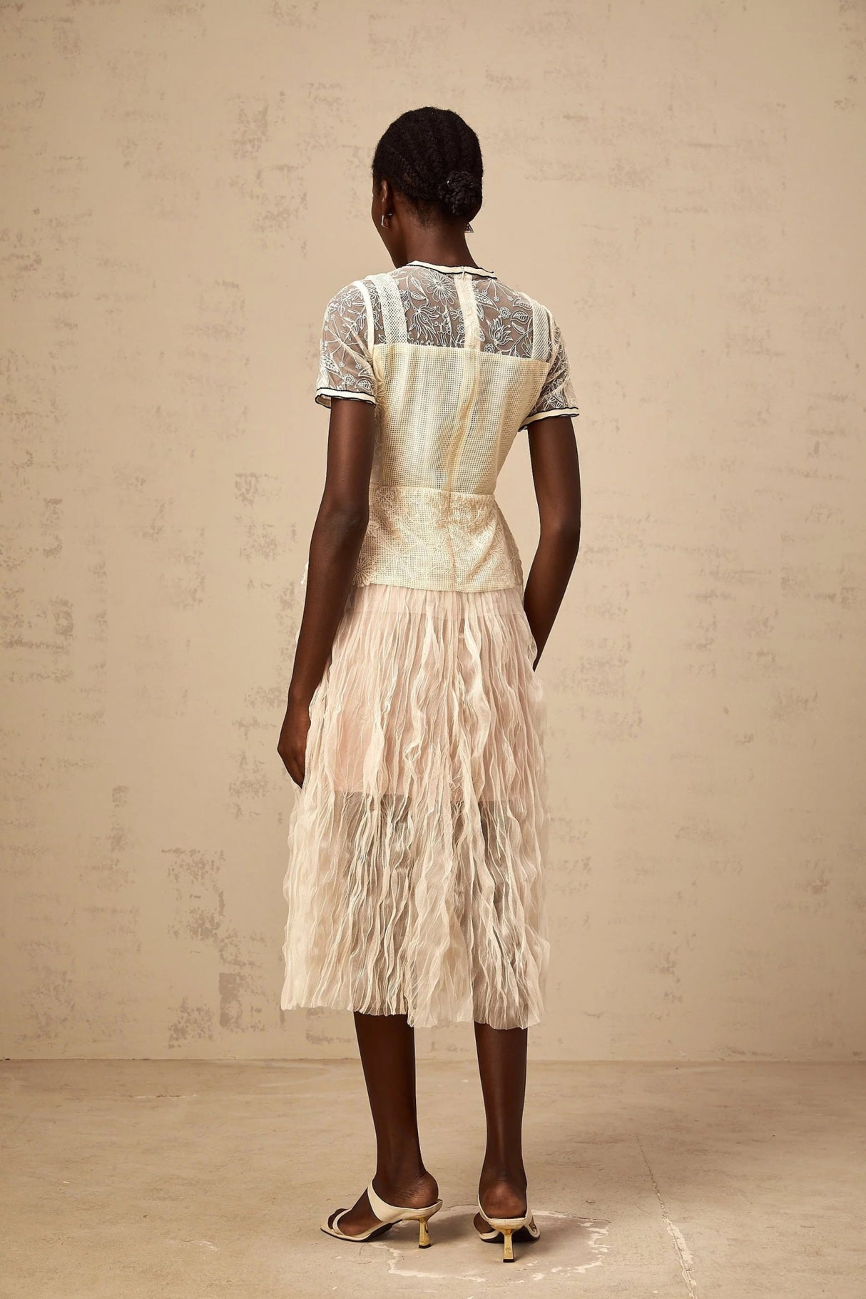 Caitlin Midi Dress Floral Embroidered Calf - Length White