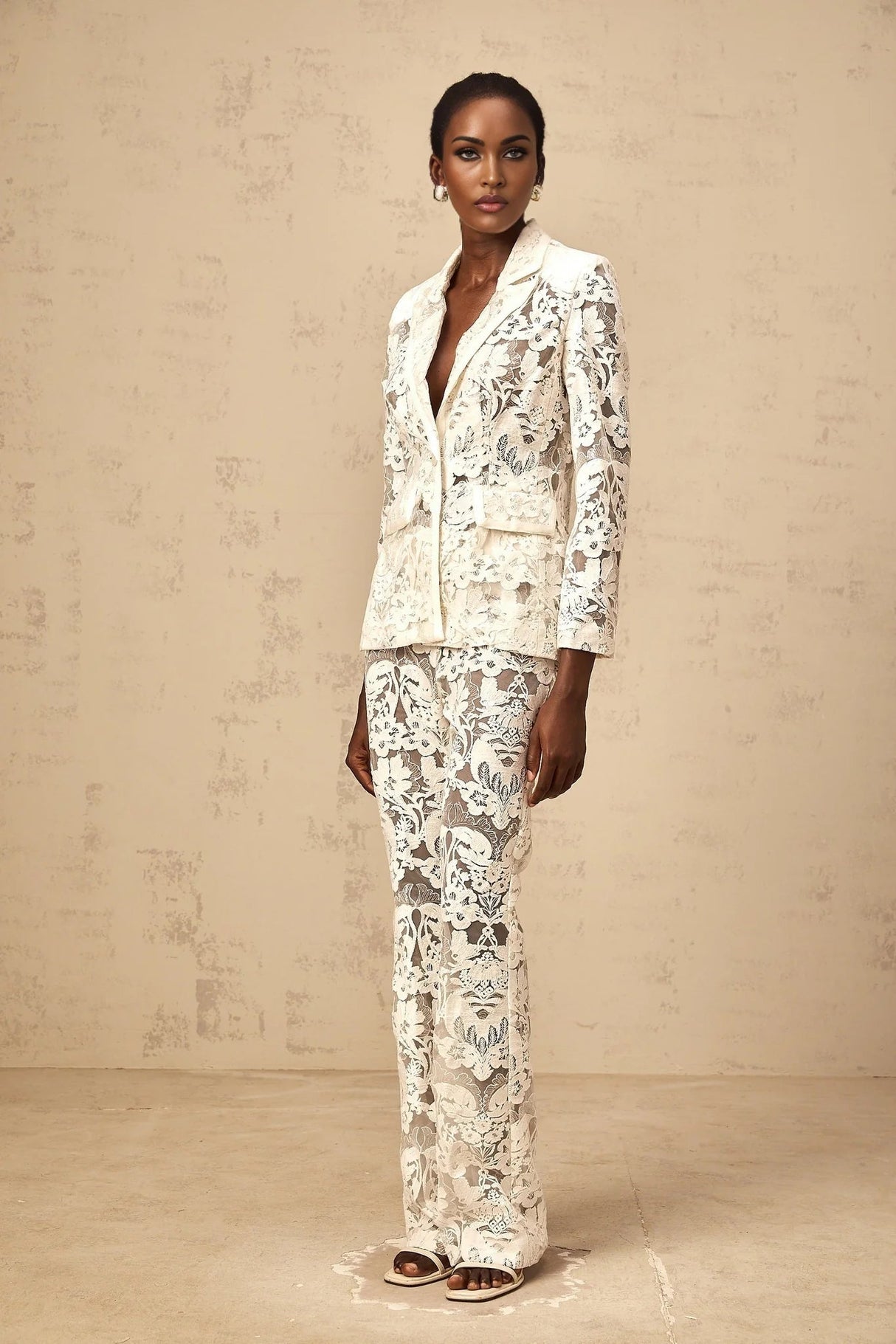 Caitlyn Blazer & Trousers Set White Sequined Flower - Embroidered