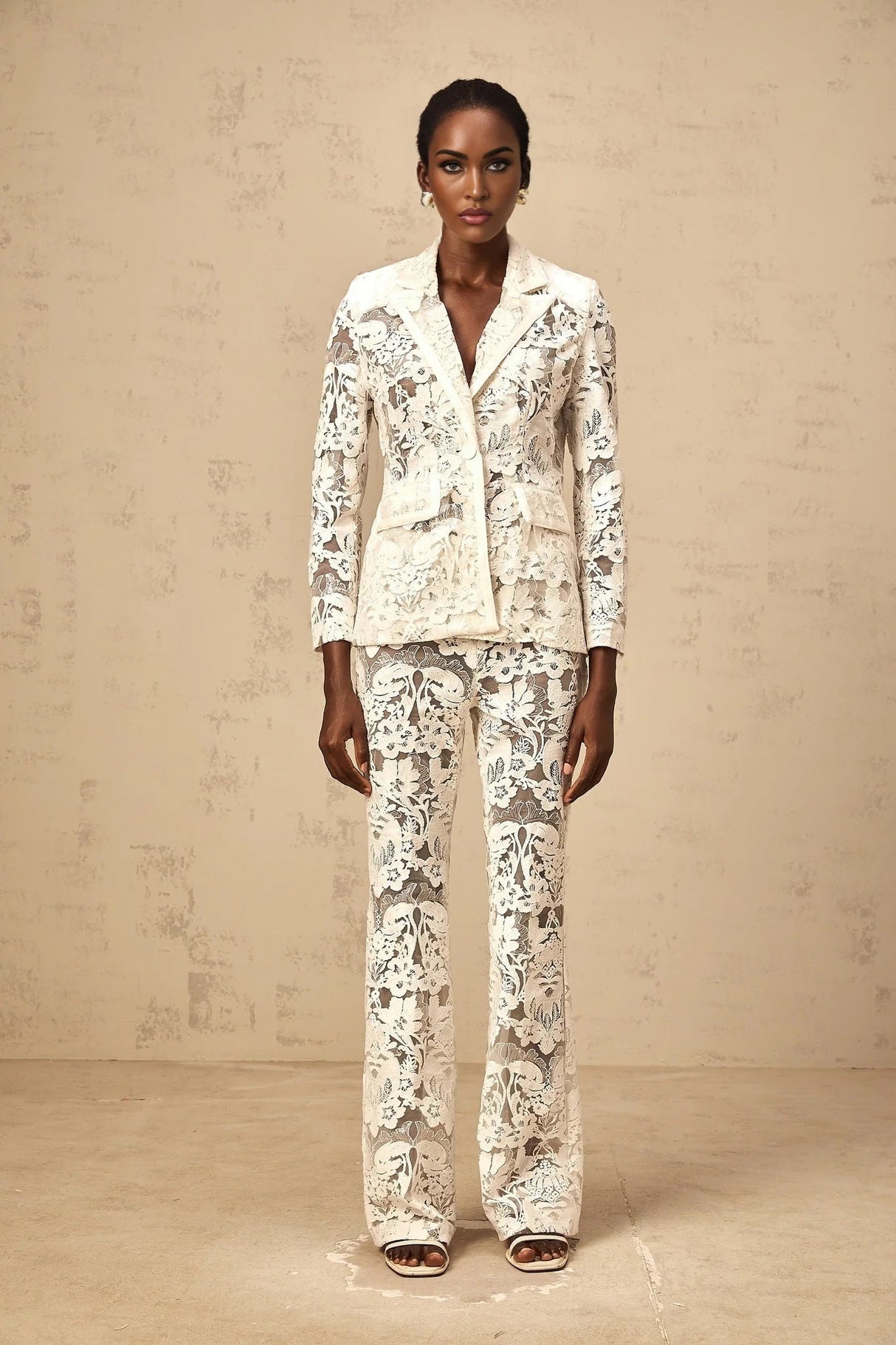 Caitlyn Blazer & Trousers Set White Sequined Flower - Embroidered