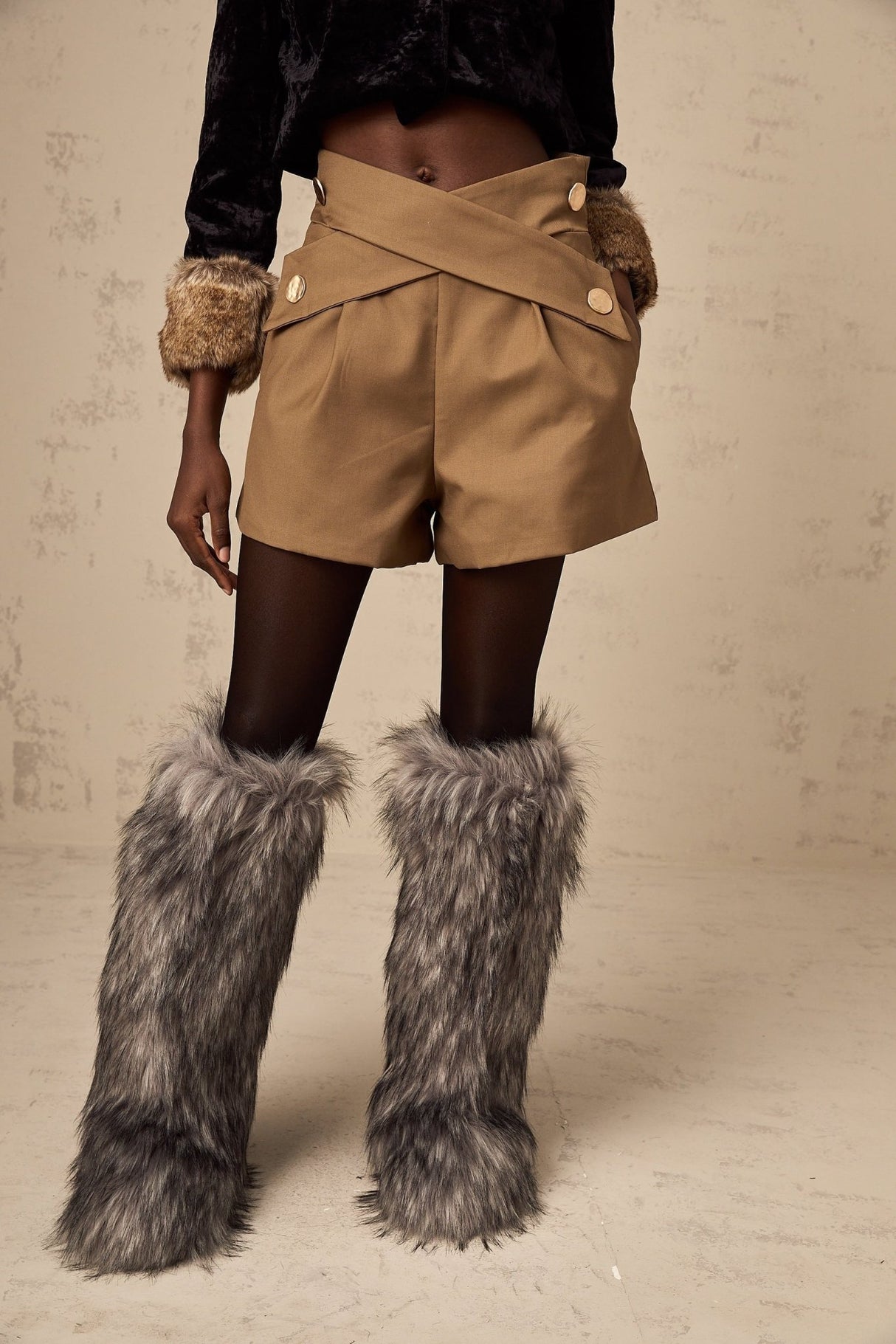 Carmina Shorts - Crossover Design - tone Buttons - Faux Welt Pockets - Zip Fastening