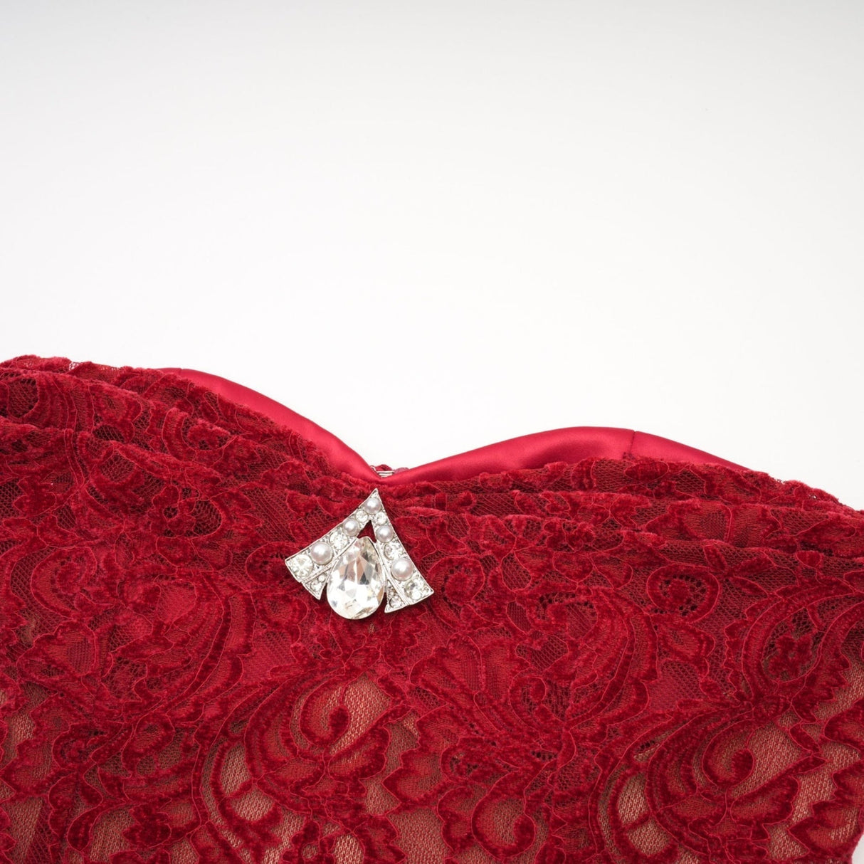 Casemiro Lace Midi Dress - Off - Shoulder - Diamond Accent - Gloves Included - Side Slit