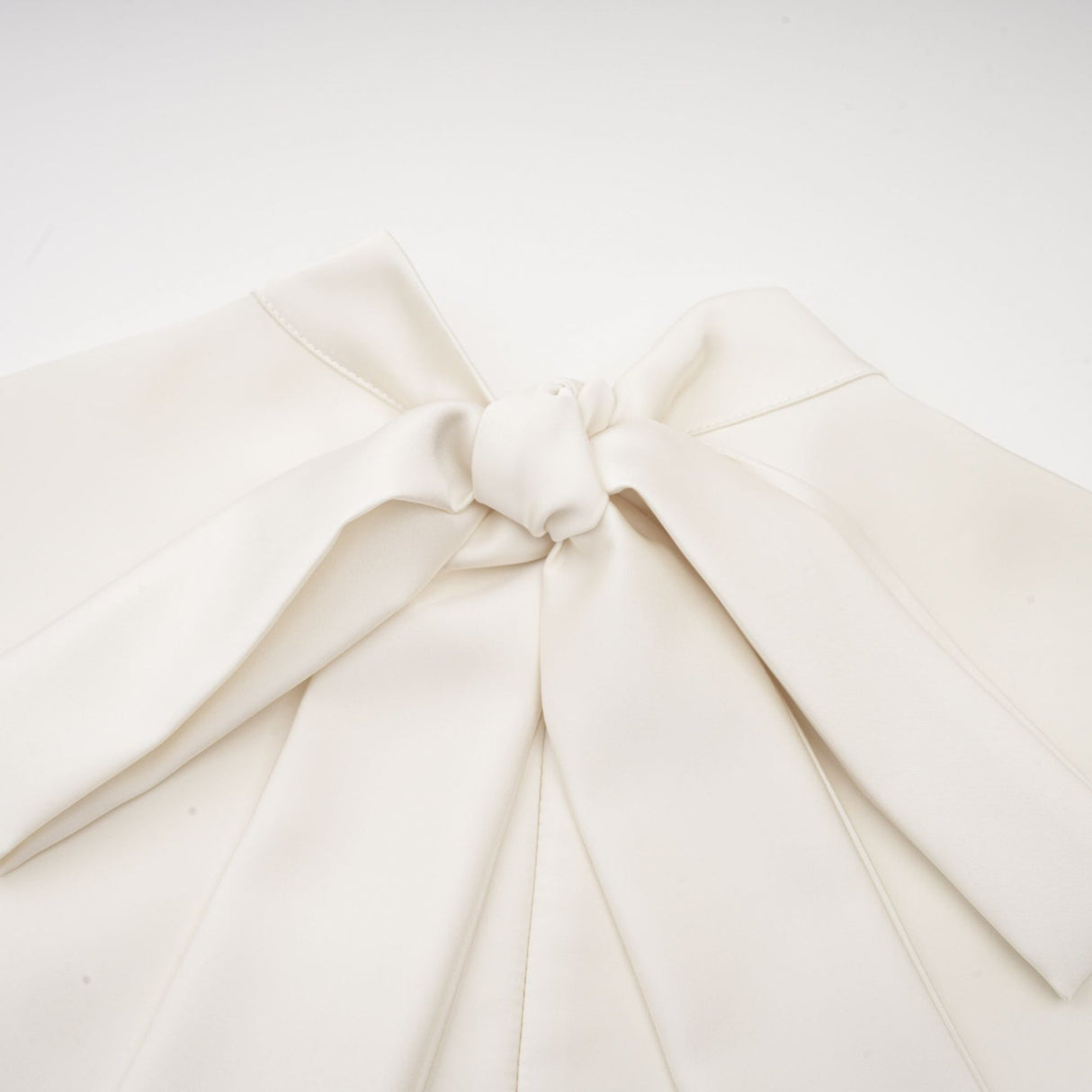 Caterinella Floral Midi Dress - Sleeveless Style - Beaded Floral Appliqué - A - line Cut - Rear Zip Fastening