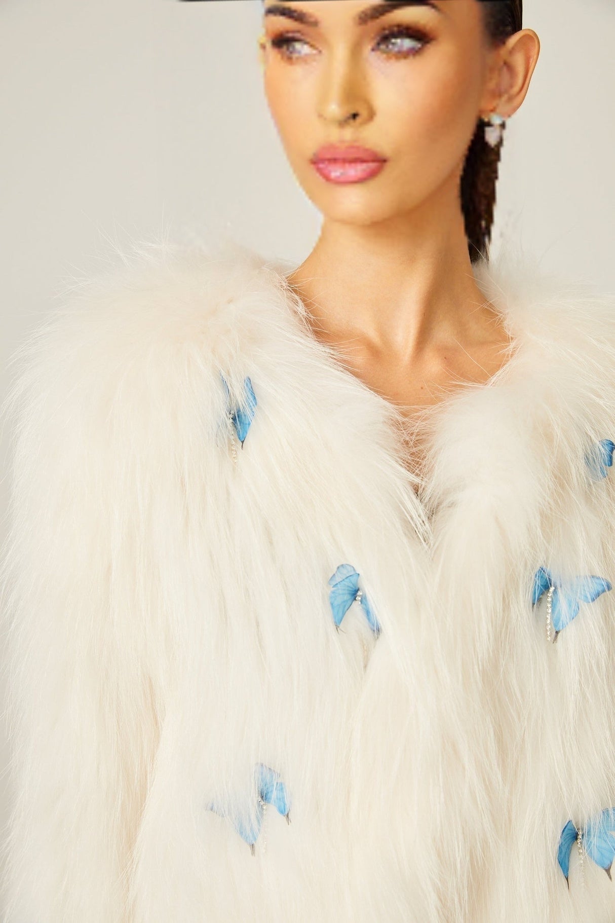 Charleigh Jacket - Long Sleeve - Faux - Fur Detailing - 3D Butterfly Decoration - Cropped Style